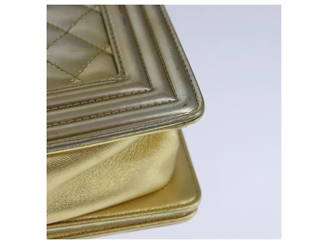 CHANEL Borsa a Spalla Boy Chanel Matelassé Catena Patente Oro CC Auth 106721SAM D'oro - vista 16
