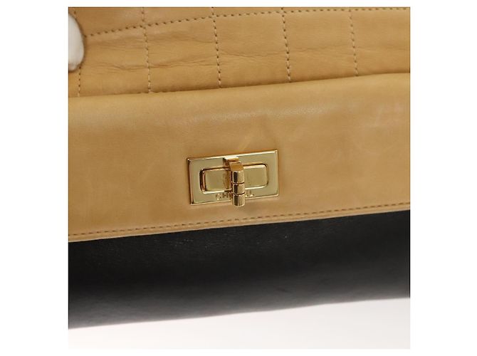 CHANEL Borsa a Mano Choco Bar in Pelle di Agnello Beige Nera CC Auth 123516V Nero - vista 19