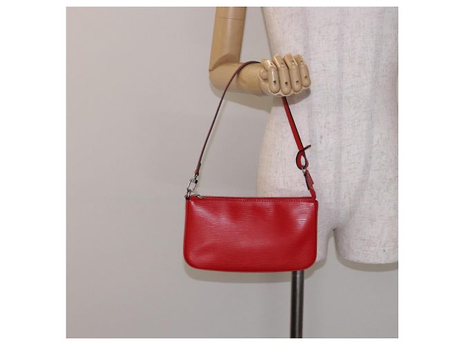 LOUIS VUITTON Pochette Accessori Epi Rossa M52947 LV Auth 141595V Rosso - vista 23