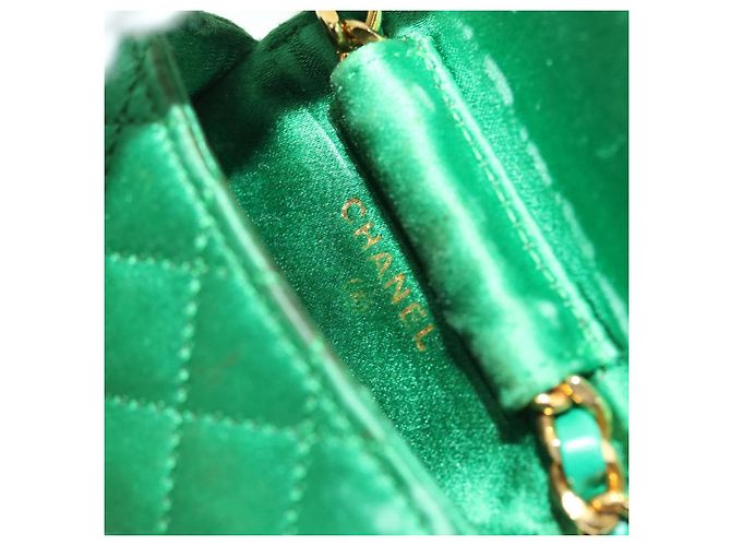 CHANEL Mini Matelassé Borsa a Spalla con Catena Satin Verde Oro CC Auth 51271V D'oro - vista 21