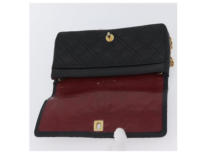 CHANEL Borsa a Spalla Matelassé in Pelle di Agnello Nera Oro CC Auth bs34016 Nero D'oro - vista 18