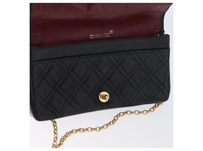 CHANEL Borsa a Spalla Matelassé in Pelle di Agnello Nera Oro CC Auth bs34016 Nero D'oro - vista 19