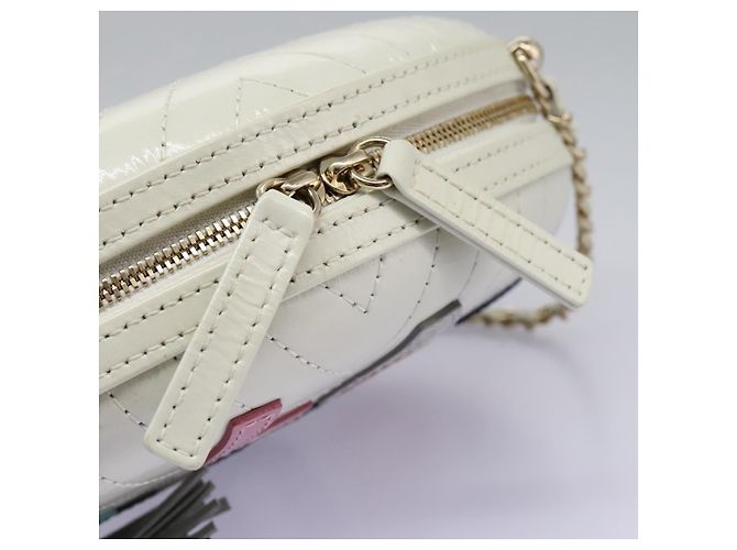 CHANEL V Stitch LA PAUSA Borsa a Spalla con Catena in Pelle Bianca CC Auth bs23014SAV Bianco - vista 19