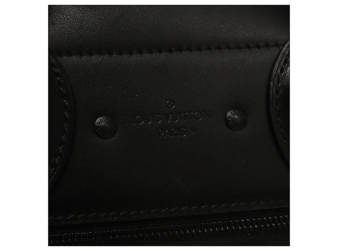 LOUIS VUITTON Borsa a Mano Taiga Steamer PM Nera M30339 LV Auth EC951SM Nero - vista 18