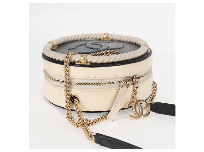 CHANEL Matelassé COCO Marchio Catena Borsa Rotonda in Cordino Pelle Nera CC Auth bs25005SAM Nero D'oro - vista 6