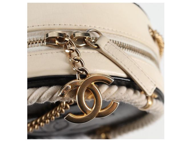 CHANEL Matelassé COCO Marchio Catena Borsa Rotonda in Cordino Pelle Nera CC Auth bs25005SAM Nero D'oro - vista 9