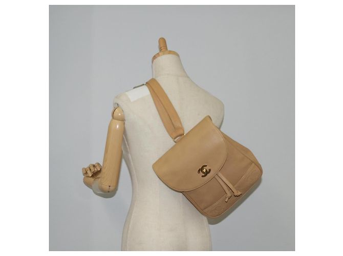 Zaino CHANEL in pelle di vitello beige oro CC Auth kk466V D'oro - vista 33