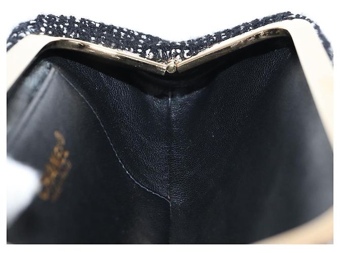 CHANEL Clutch in Tweed Nero Oro CC Auth 124606SAV D'oro - vista 22
