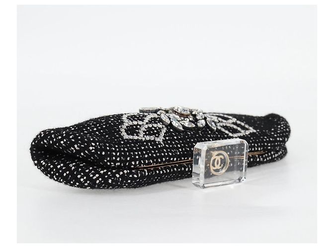CHANEL Clutch in Tweed Nero Oro CC Auth 124606SAV D'oro - vista 5