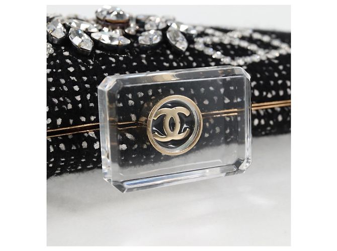 CHANEL Clutch in Tweed Nero Oro CC Auth 124606SAV D'oro - vista 8