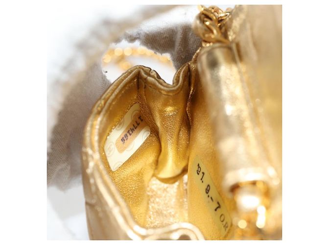 CHANEL Mini Mini Matelassé 7 Borsa a Catena in Pelle di Agnello Oro CC Auth 120870SAV - Ansicht 20
