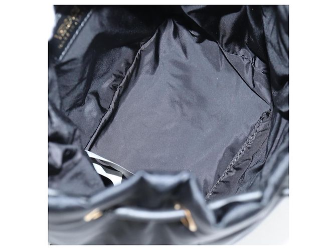 Mochila VERSACE de nylon preta e dourada Auth 118729V Preto Dourado - vista 11