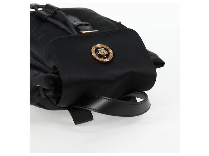 Mochila VERSACE de nylon preta e dourada Auth 118729V Preto Dourado - vista 6