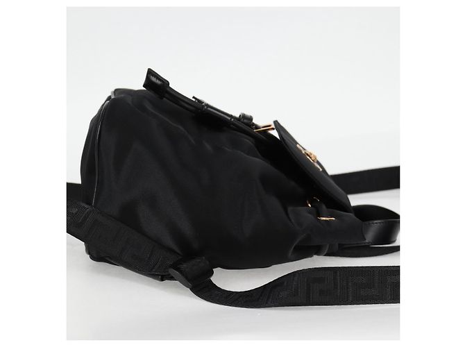 Zaino VERSACE in nylon nero e oro Auth 118728V D'oro - vista 4