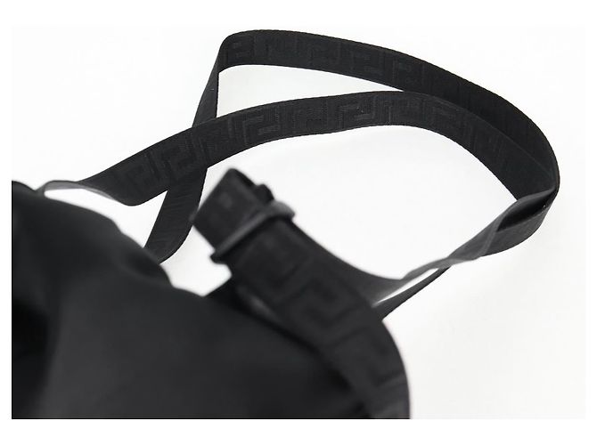 Zaino VERSACE in nylon nero e oro Auth 118733V D'oro - vista 14