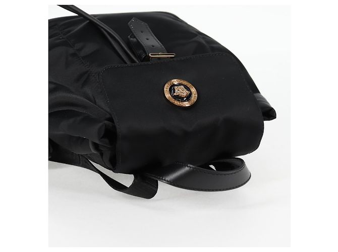 Zaino VERSACE in nylon nero e oro Auth 118733V D'oro - vista 6