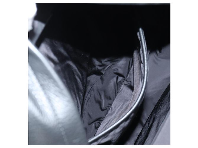 Sac à dos en cuir noir et or Auth 118683V VERSACE - vue 26