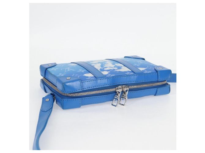 LOUIS VUITTON Monogram Clouds Soft Trunk Wallet Borsa a Spalla M45432 Auth 126007SAM Blu - vista 6