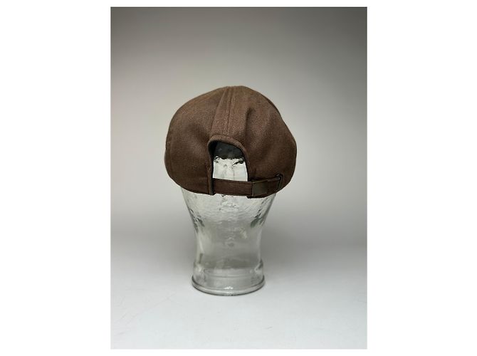 Cappellino SnapBack in Velluto Vintage Givenchy Marrone - vista 4