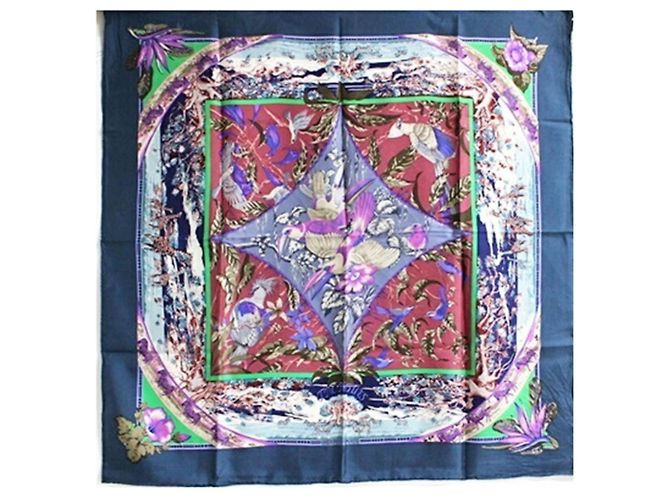 Sciarpa in seta Hermès Carré 90 TROPIQUES Blu Porpora - vista 2