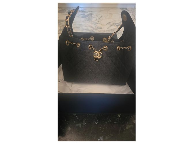 Timeless Borsa a mano Chanel 25 Small in denim nero - vista 19