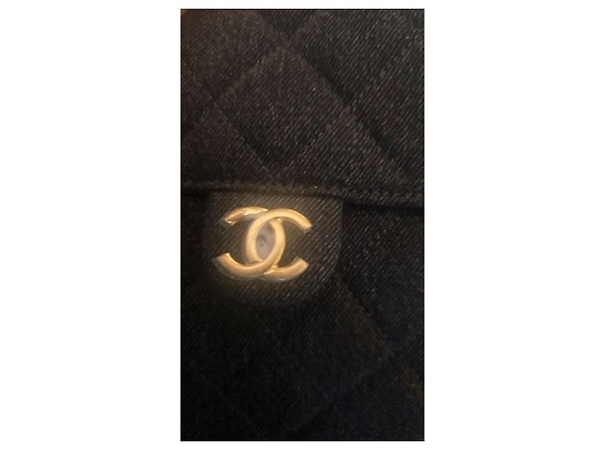 Timeless Borsa a mano Chanel 25 Small in denim nero - vista 3