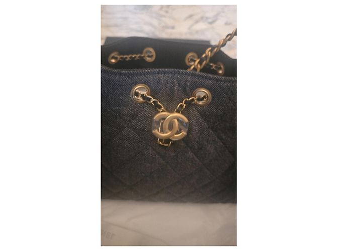 Timeless Borsa a mano Chanel 25 Small in denim nero - vista 5