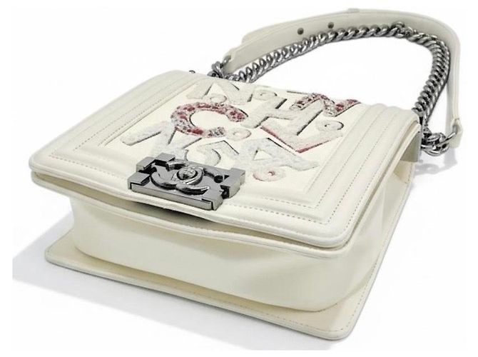 Seltene Chanel 14S Limited Edition Graffiti Lammleder Kleine Boy Tasche Weiß Mehrfarben - Ansicht 7