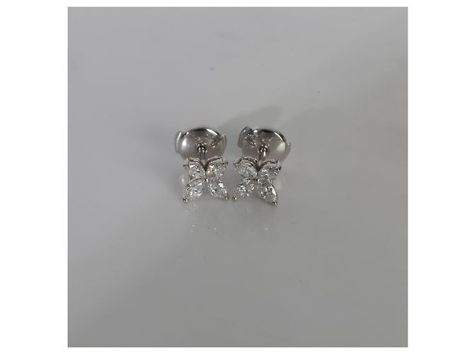 Orecchini Victoria piccolo modello in diamante e platino Tiffany & Co. - vista 5