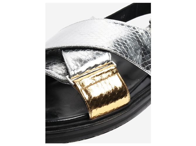 Marni Sandali con cinturini incrociati argento metallizzato - taglia EU 40 - vista 4