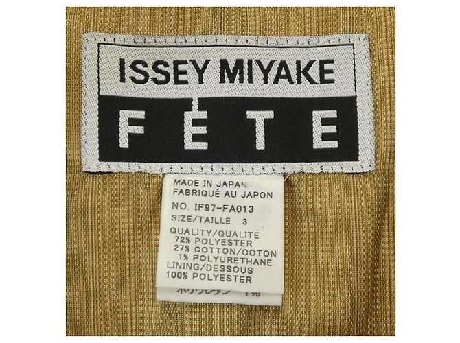 Abrigo ISSEY MIYAKE Castaño - vista 3