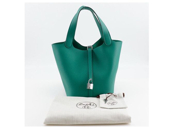 Borsa Hermès Picotin Lock 22 MM Taurillon Maurice Verde - vista 19