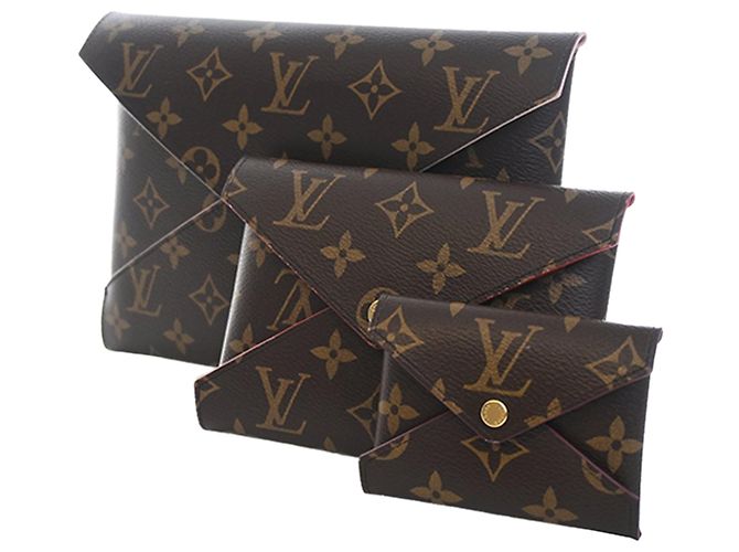 Set Pochette Kirigami Monogramma Marrone Louis Vuitton - vista 3