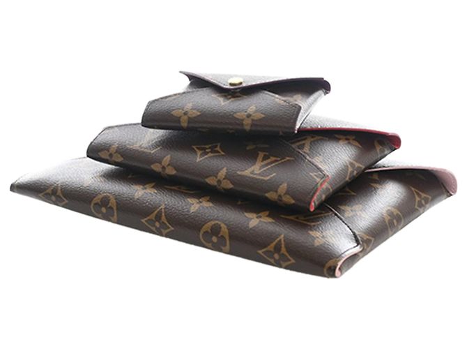 Set Pochette Kirigami Monogramma Marrone Louis Vuitton - vista 7