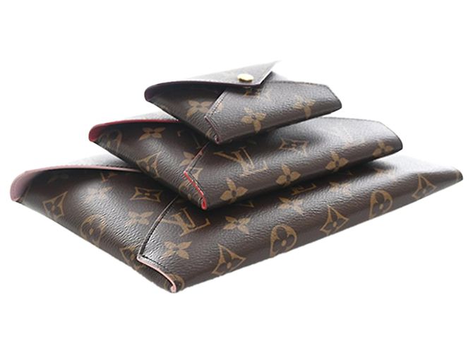 Set Pochette Kirigami Monogramma Marrone Louis Vuitton - vista 8