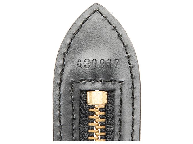 Louis Vuitton Saint Jacques PM Nero Epi Cinturino Lungo - vista 6