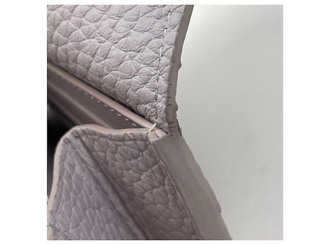Billetera Capucines de cuero Louis Vuitton con monedero - vista 6