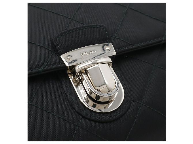 Borsa a catena in nylon e pelle Prada Nero - vista 4