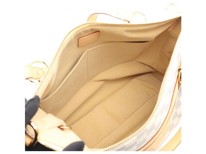 Borsa Evora MM Louis Vuitton in pelle PVC Bianco - vista 8