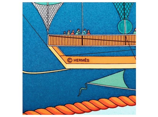 Silk In Sciarpa Hermès Carré 90 - LES FOLIES DU CIEL Blu - vista 7
