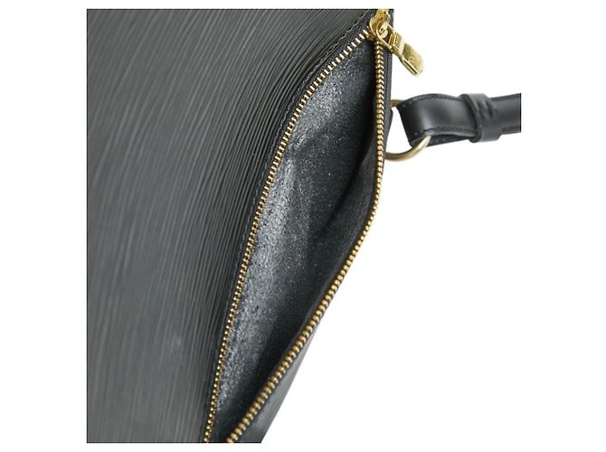 Mochila Mabillon Epi Louis Vuitton Negro - vista 10