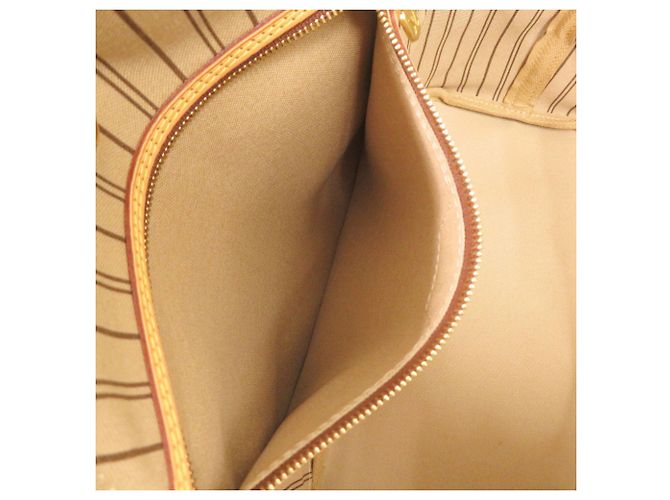 Bolso Louis Vuitton Neverfull MM Castaño Monograma - vista 6