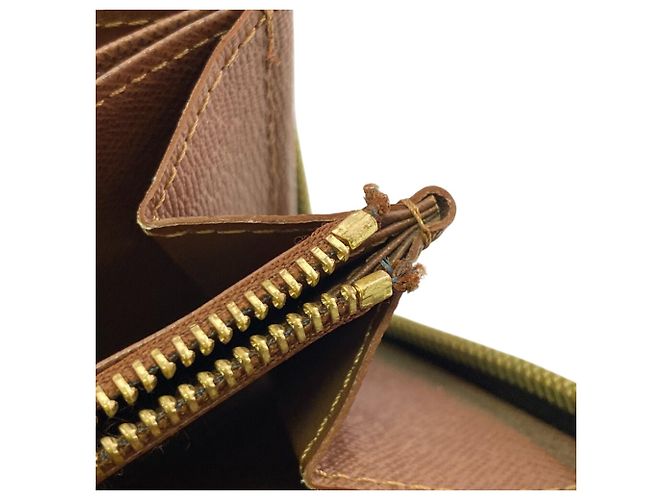 Cartera Zippy Louis Vuitton Castaño Monograma - vista 10