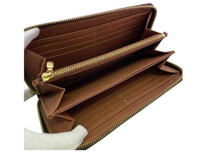 Cartera Zippy Louis Vuitton Castaño Monograma - vista 6