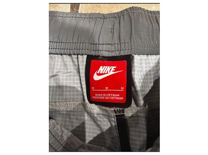 Nike Tech Woven Trainingshosen - Reflektierendes Grau - Ansicht 5