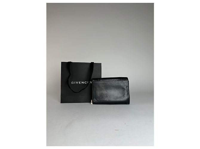 Vintage Givenchy Leather Wallet Black - view 2
