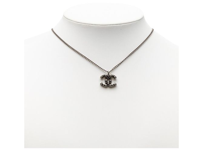 Timeless Collar Péndulo Stud Coco Mark de Chanel Plata - vista 5