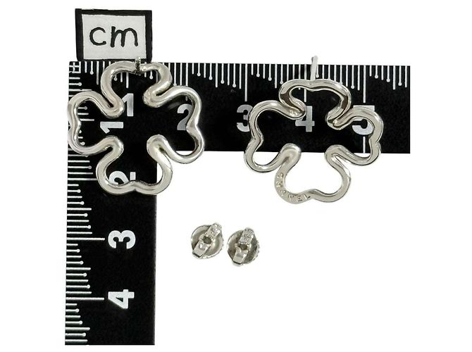 Orecchini a forma di quadrifoglio in argento Chanel - vista 9