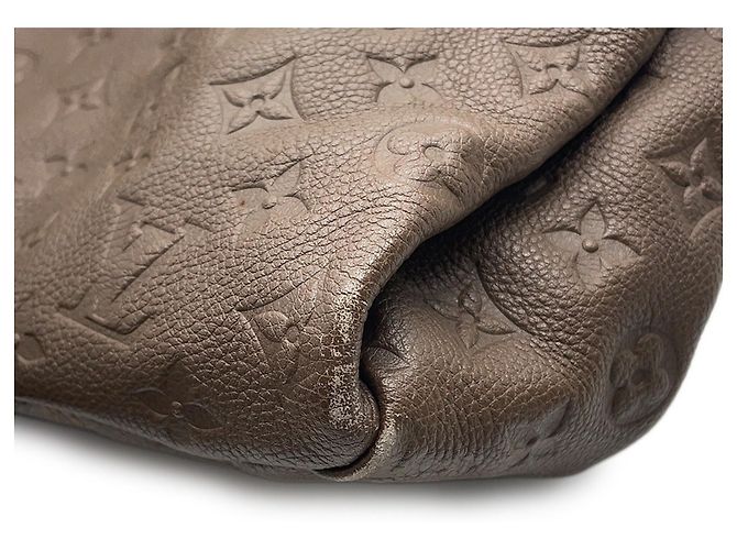 Borsa a Spalla Artsy MM in Monogram Empreinte Louis Vuitton - vista 6