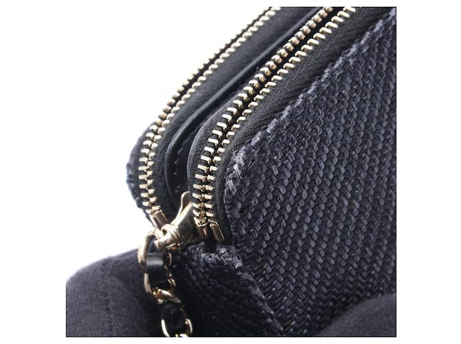 Borsa a mano Chanel Deauville blu navy - vista 8